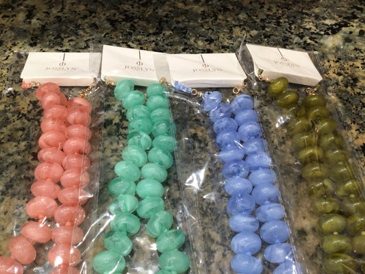 Chunky beaded necklace